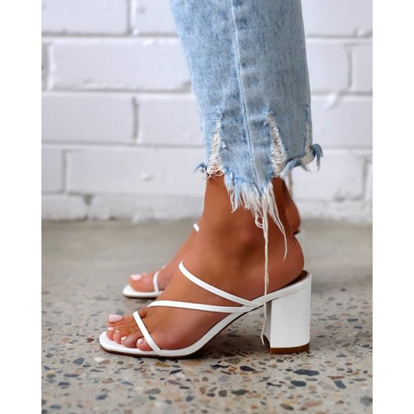 Princess Polly Shoes - Princess Polly Billini Yasmin White Mini Heels Sz 8